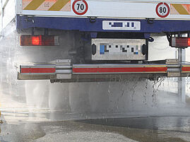 Stark Reinigungsgeräte GmbH - Portalwaschanlage Unterbodenwäsche