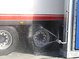 Stark Reinigungsgeräte GmbH - Rad Seitenwäsche Portal LKW Waschanlage